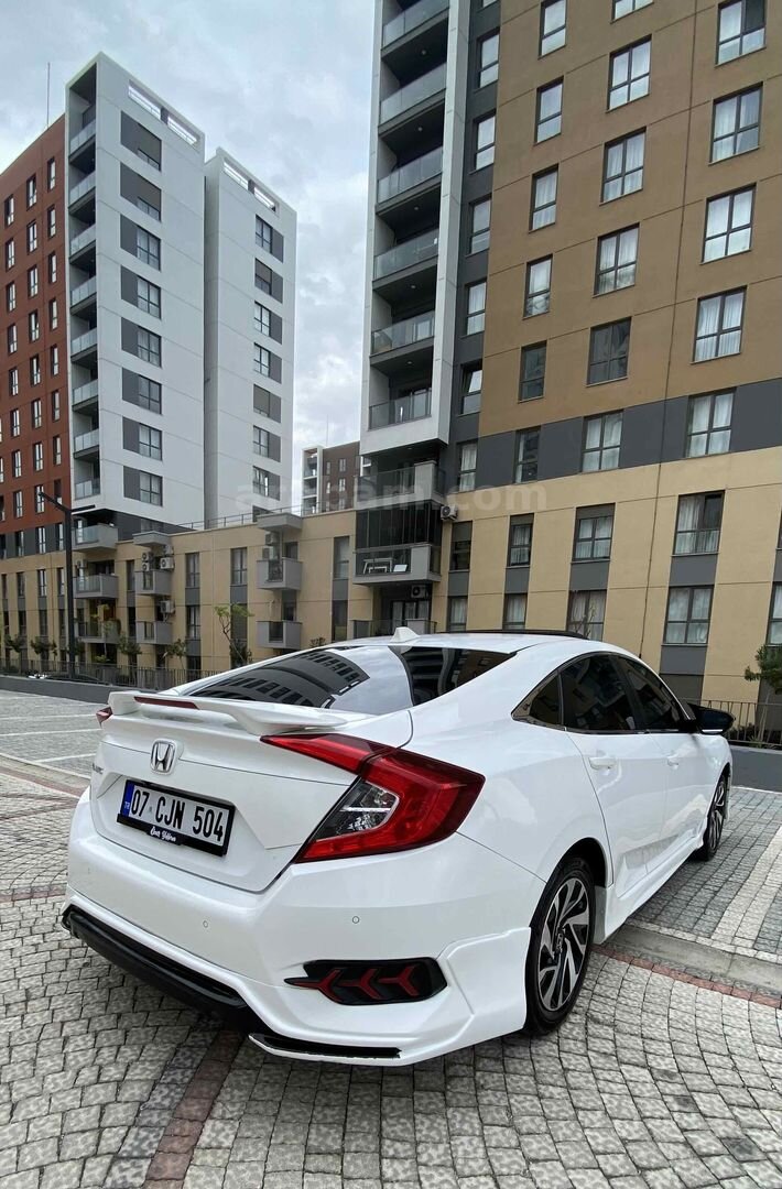 Galeriden Honda Civic 1.6i VTEC Eco Elegance 2016 Model Antalya 230.000 km Beyaz 6