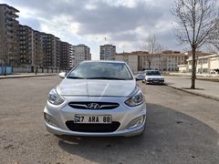 Sahibinden düşük km Hyundai Accent Blue Boyasız Değişensiz Mode plus paket