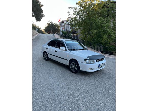Sahibinden Hyundai Accent 1.3 LX 2000 Model