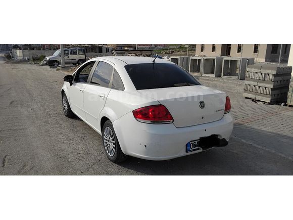 SAHİBİNDEN AİLE ARACI 1.3 LİNEA