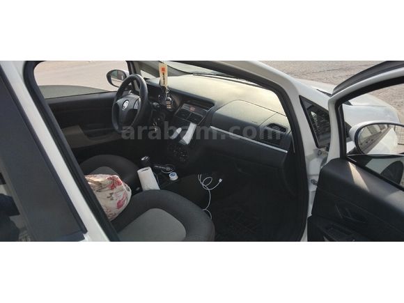 SAHİBİNDEN AİLE ARACI 1.3 LİNEA