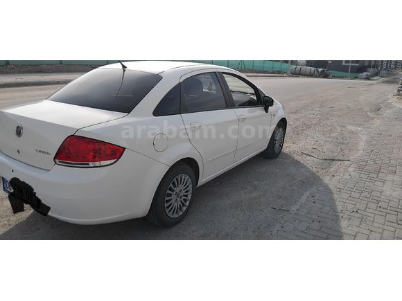 SAHİBİNDEN AİLE ARACI 1.3 LİNEA