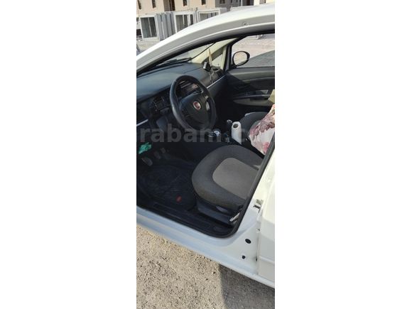 SAHİBİNDEN AİLE ARACI 1.3 LİNEA