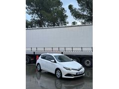 Galeriden Toyota Auris 1.33 Life 2016 Model Balıkesir