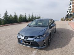 Sahibinden Toyota Corolla 1.8 Hybrid Flame X-Pack 2021 Model