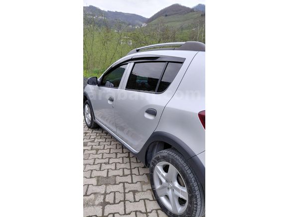 Sahibinden Dacia Sandero 1.5 dCi Stepway 2014 Model