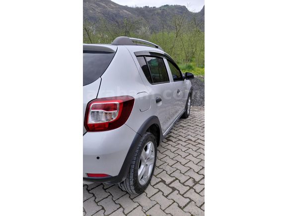 Sahibinden Dacia Sandero 1.5 dCi Stepway 2014 Model