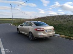 Sahibinden Renault Fluence 1.6 Privilege 2010 Model  322.000 km Bej
