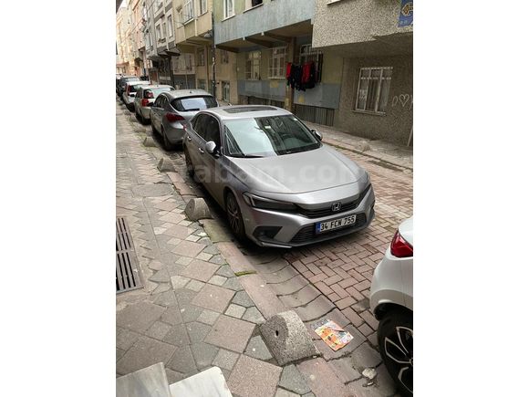 Taigo Life paket 1800 olduğu yerde Honda Civic LPG bu fiyata bedava sayılır 2025 Düşük Km Eco Civic ile takas olur