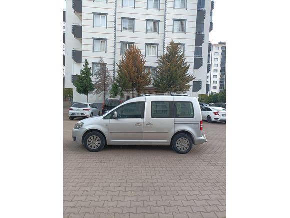 Sahibinden Volkswagen Caddy 1.6 TDI Trendline 2011 Model  293.000 km Gri (Gümüş)