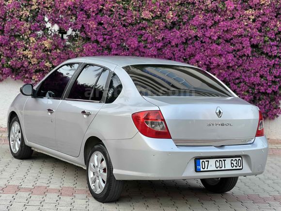  Renault Symbol 1.5 dCi Expression plus85 hp