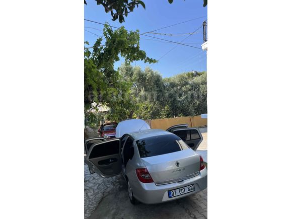  Renault Symbol 1.5 dCi Expression plus85 hp