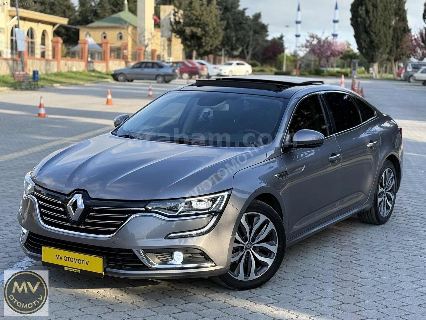 Galeriden Renault Talisman 1.6 dCi Touch 2016 Model Samsun 142.000 km Gri 4