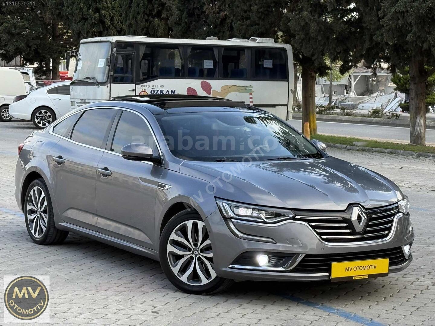 Galeriden Renault Talisman 1.6 dCi Touch 2016 Model Samsun 142.000 km Gri 3