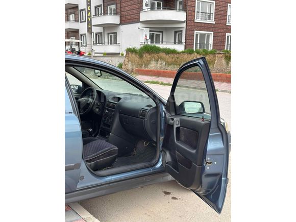 Galeriden Opel Astra 1.6 CD 1998 Model Balıkesir