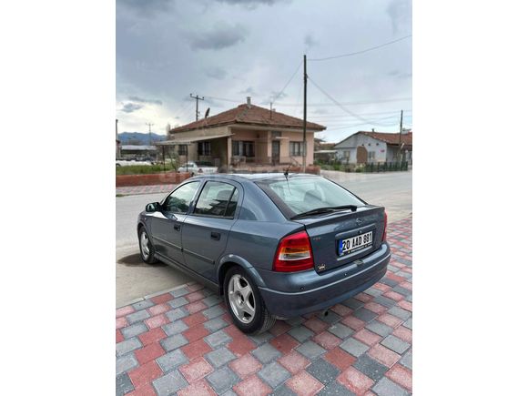 Galeriden Opel Astra 1.6 CD 1998 Model Balıkesir