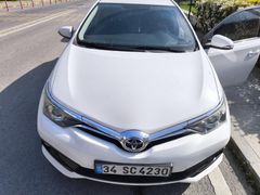 Sahibinden Toyota Auris 1.33 Life 2016 Model İstanbul 110.000 km Beyaz