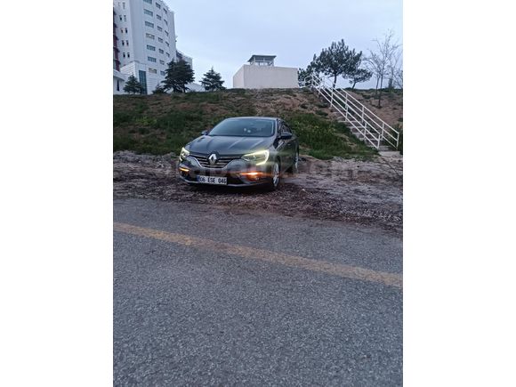 Sahibinden Renault Megane 1.3 TCe Joy 2020 Model  63.000 km Gri (titanyum)