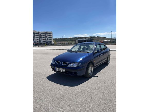 Sahibinden Renault Megane 1.6 RTE 2000 Model 