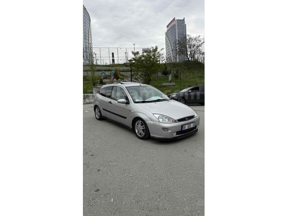 Sahibinden Ford Focus 2.0 Sport Trend 2000 Model 