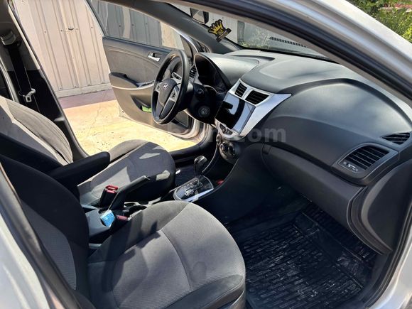 Galeriden Hyundai Accent Blue 1.4 CVVT Mode Plus 2012 Model Hatay