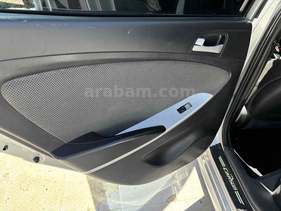 Galeriden Hyundai Accent Blue 1.4 CVVT Mode Plus 2012 Model Hatay
