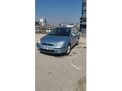 Emsalsiz Düşük KM 2004 Ford Focus Ghia