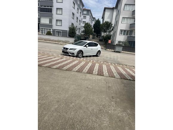 Sahibinden Seat Leon 1.6 TDI Style 2017 Model  380.000 km Beyaz