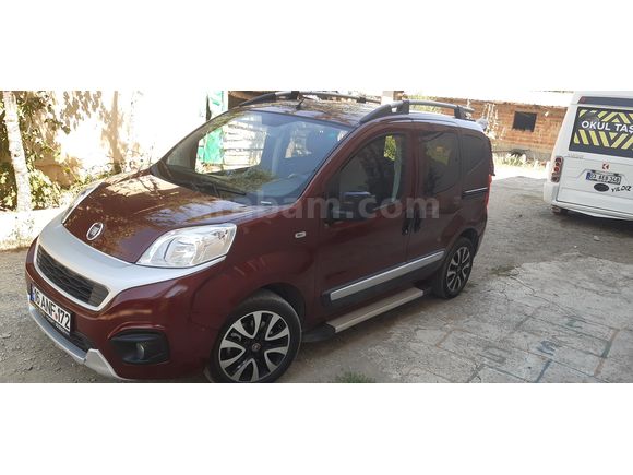 Acil Sahibinden Fiat Fiorino Combi 1.3 Multijet Premio 2021 Model