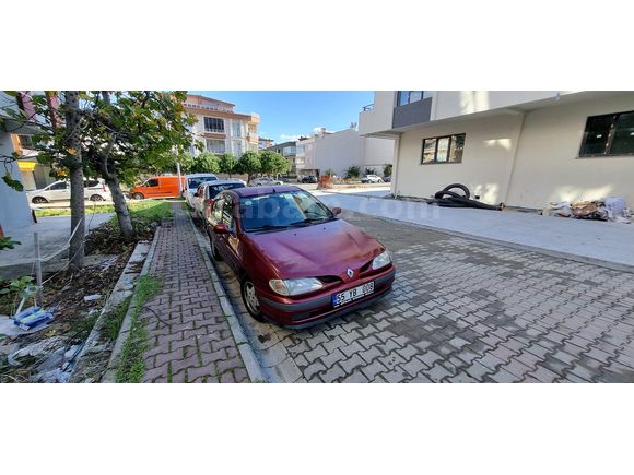 Renault Megane 1 - 2.0 RXE 1998 Model 