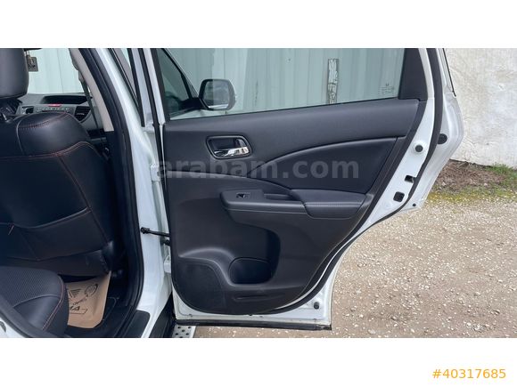 BAKIMLI VE TERTEMİZ HONDA CRV 2014 MANUEL.