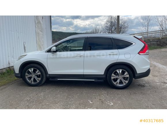 BAKIMLI VE TERTEMİZ HONDA CRV 2014 MANUEL.