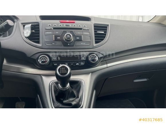 BAKIMLI VE TERTEMİZ HONDA CRV 2014 MANUEL.