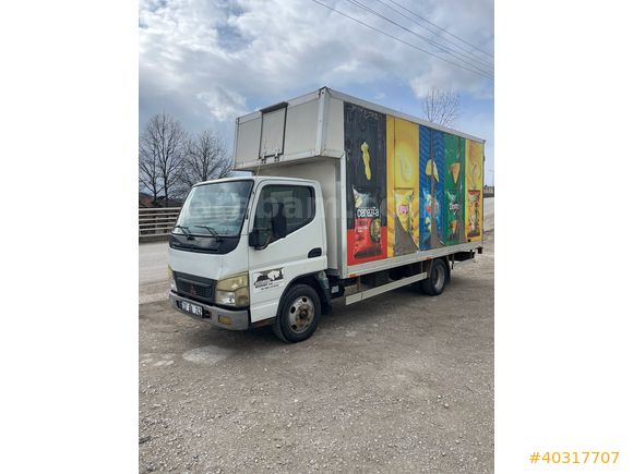 2011 Mitsubishi FE 730