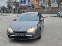 2009 MODEL LAGUNA HATASIZ AYARINDA ÇOK TEMİZ MEMUR ARABASI