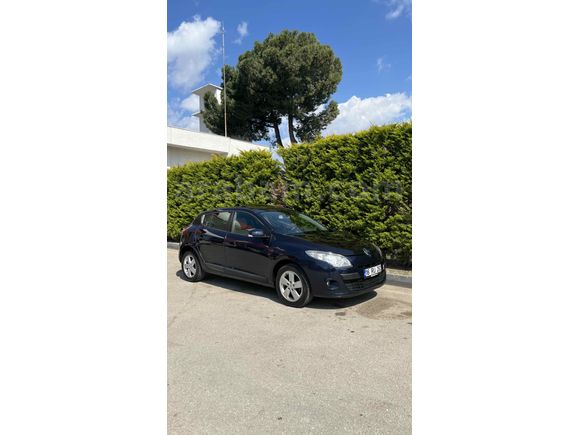 Sahibinden Renault Megane 1.5 dCi Expression 2011 Model 