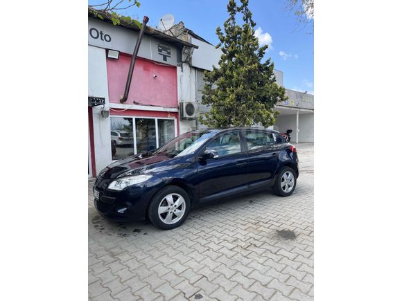 Sahibinden Renault Megane 1.5 dCi Expression 2011 Model 