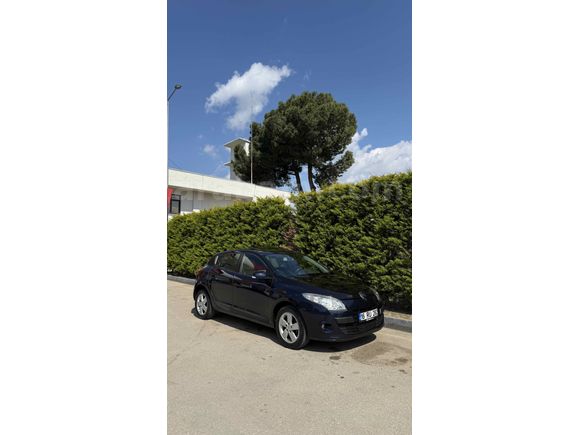 Sahibinden Renault Megane 1.5 dCi Expression 2011 Model 