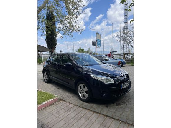 Sahibinden Renault Megane 1.5 dCi Expression 2011 Model 