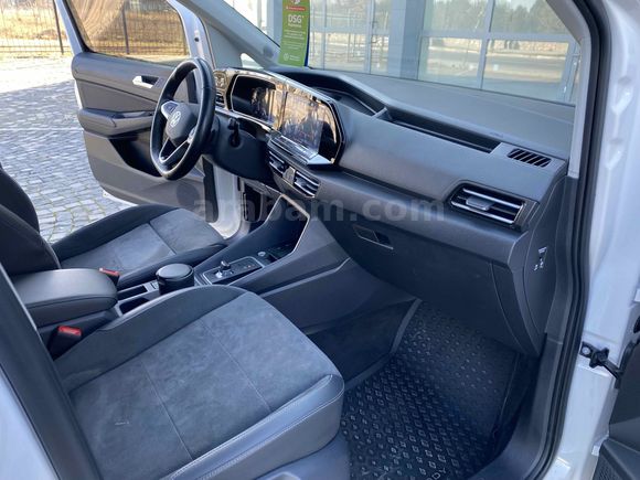 Galeriden Volkswagen Caddy 2.0 TDI Style 2024 Model CAM TAVAN  