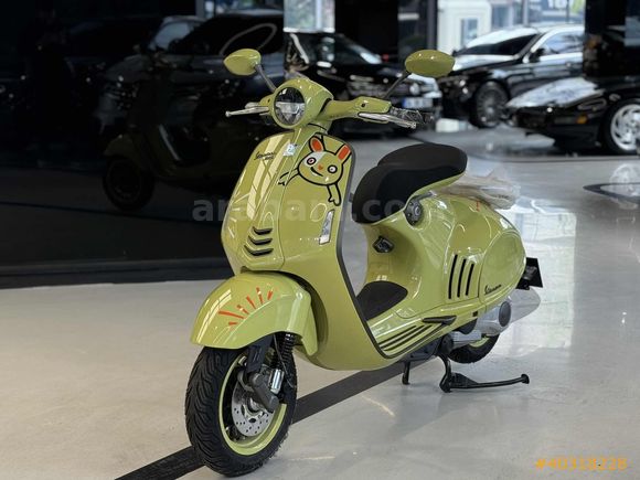 | UNIQ AUTO | VESPA 946 150i.e. BUNNY PRE.SELE FULL LCD EKRN