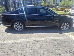 Sahibinden Volkswagen Passat 1.6 TDi BlueMotion Comfortline 2019 Model  otomatik vites değişensiz  tramersiz  yarım parça lokal