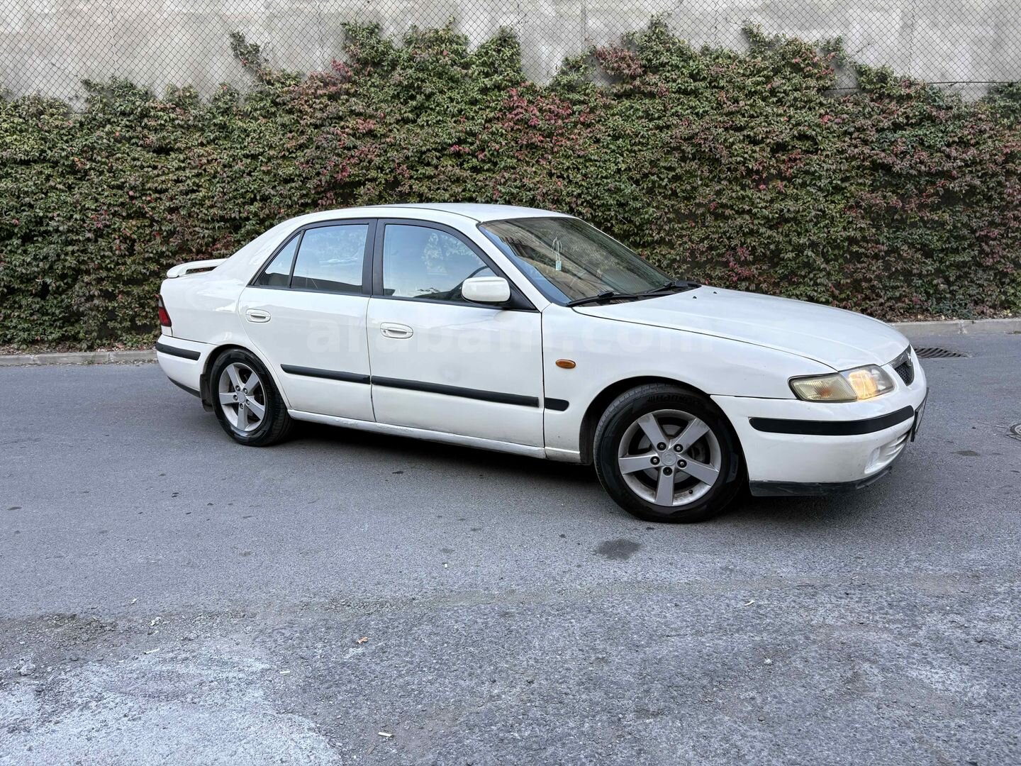 Sahibinden Mazda 626 2.0 1999 Model 4
