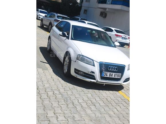 Memurdan Audi A3 Sportback 1.6 TDI Ambition 2012 Model 