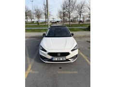 Sahibinden Seat Leon 1.5 eTSI FR 2024 Model 