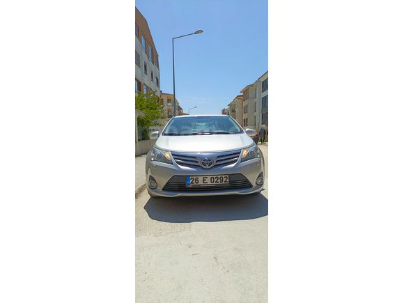 SERVİS BAKIMLI ORJİNAL AVENSİS 