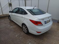 Kusursuz temizlikte Hyundai Accent Blue 1.4 D-CVVT Mode Plus 2017 Model Edirne