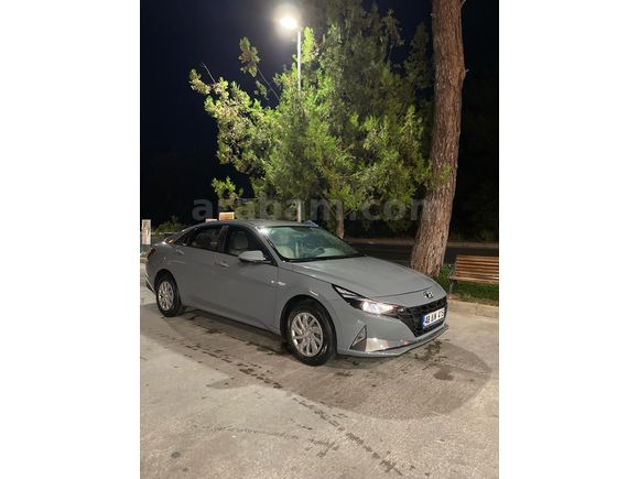 Sahibinden Hyundai Elantra 1.6 MPI Style Comfort 2022 Model
