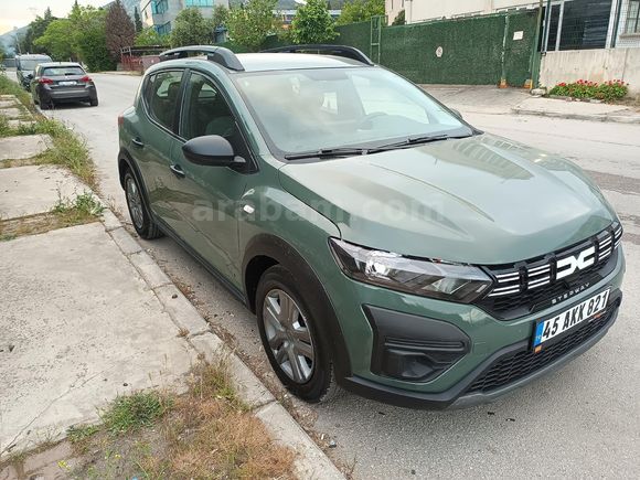 Sahibinden Dacia Sandero Stepway 1.0 Eco-G Essential 2022 Model  22.300 km Yeşil