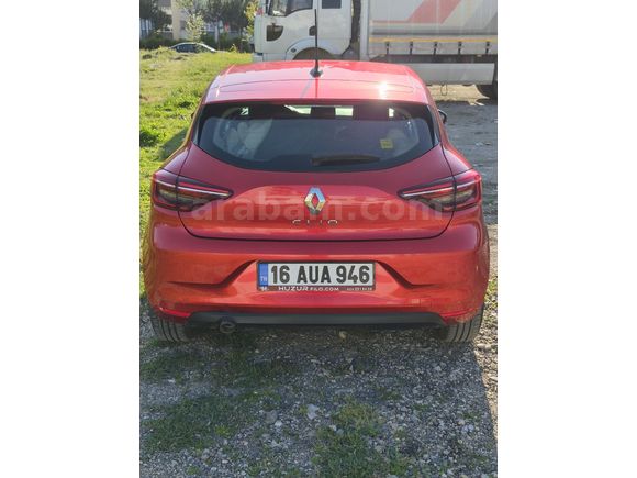 Sahibinden Renault Clio 1.0 SCe Joy 2022 Model